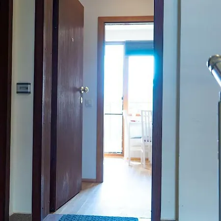 Studio 3 Apartment *